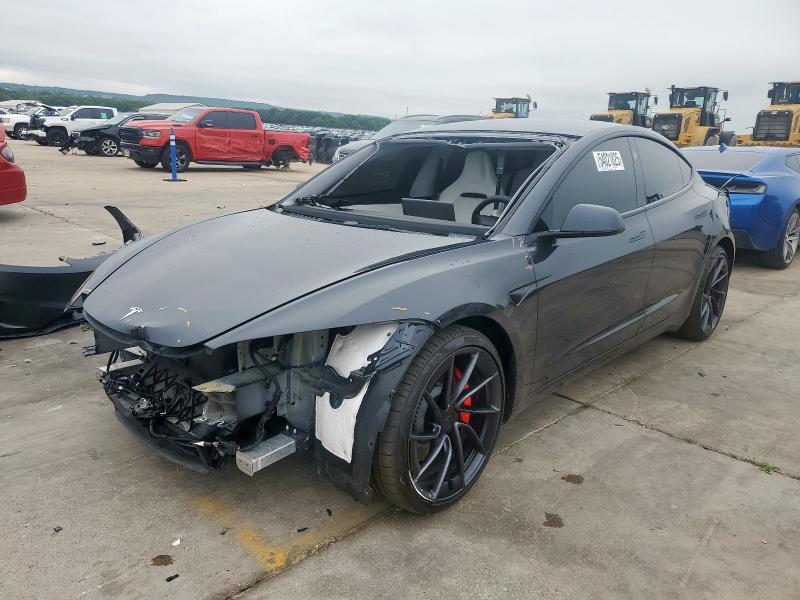 TESLA MODEL 3 2025