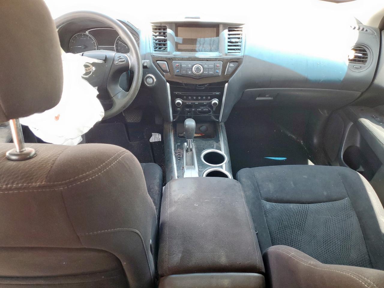 2015 Nissan Pathfinder S VIN: 5N1AR2MN1FC668579 Lot: 62838845