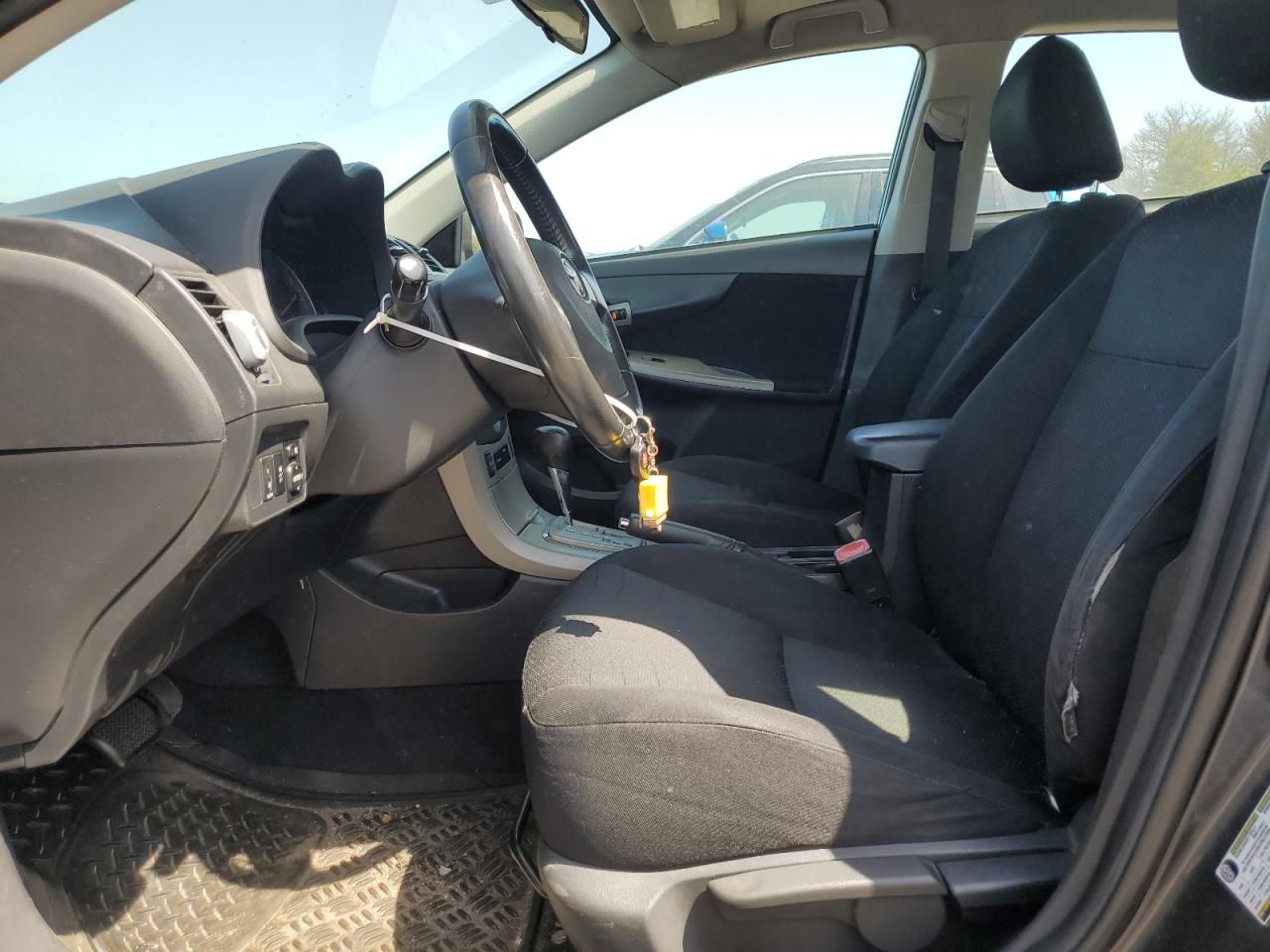 TOYOTA COROLLA 2010 VIN 2T1BU4EE5AC242671 фото 7