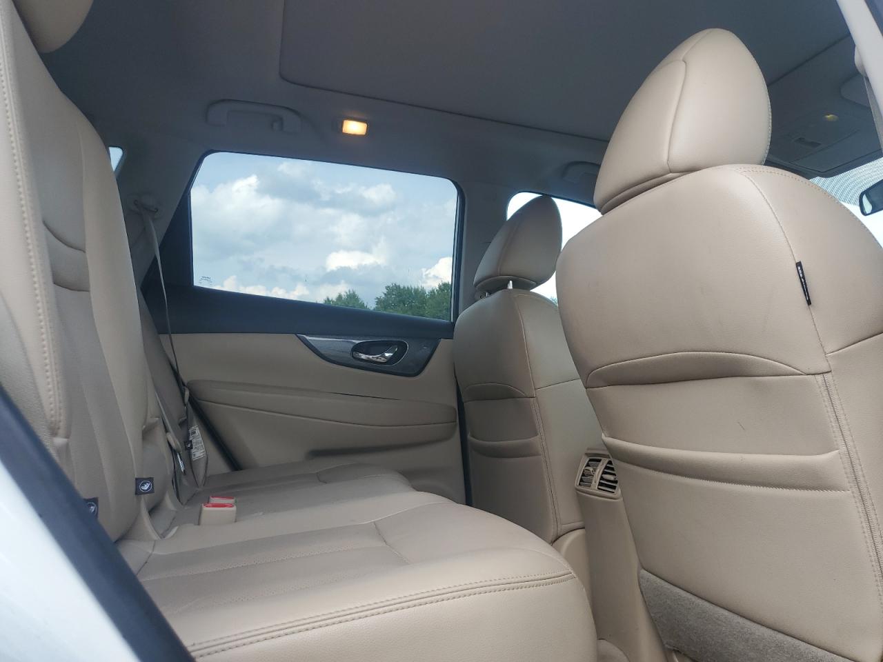 2015 Nissan Rogue S VIN: 5N1AT2MV5FC876014 Lot: 62643205