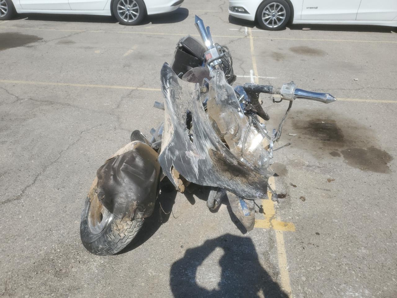 SUZUKI CYC VL/VLR 2001 VIN JS1VY51AX12102148 photo 2
