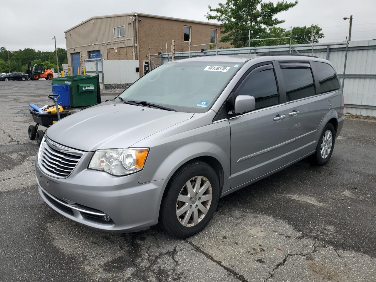 2016 Chrysler Town & Country Touring for Sale in Glassboro, NJ - Front End