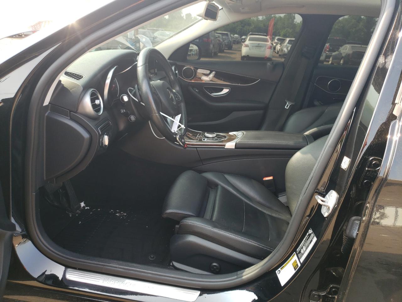 2017 Mercedes-Benz C 300 4Matic VIN: 55SWF4KB5HU221751 Lot: 60019865