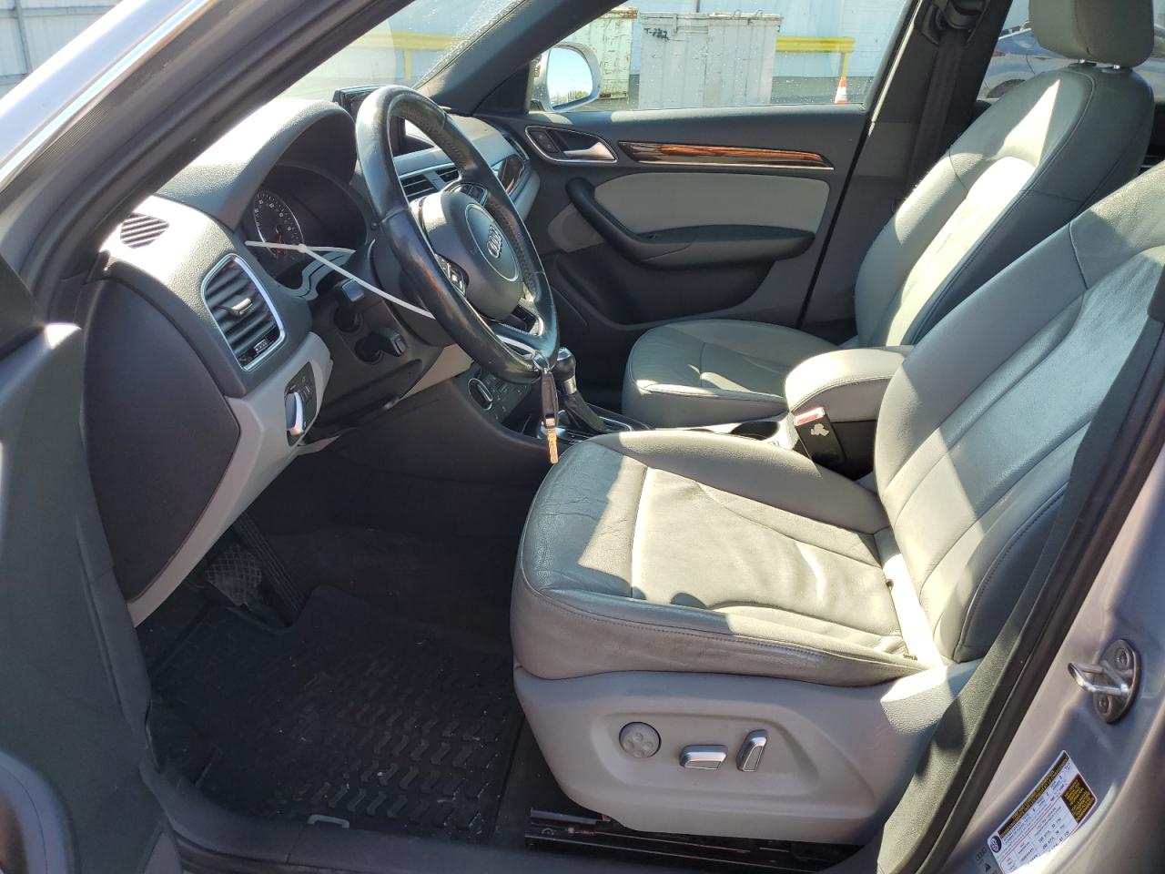 2018 Audi Q3 Premium Plus VIN: WA1HCCFS3JR000215 Lot: 62155605