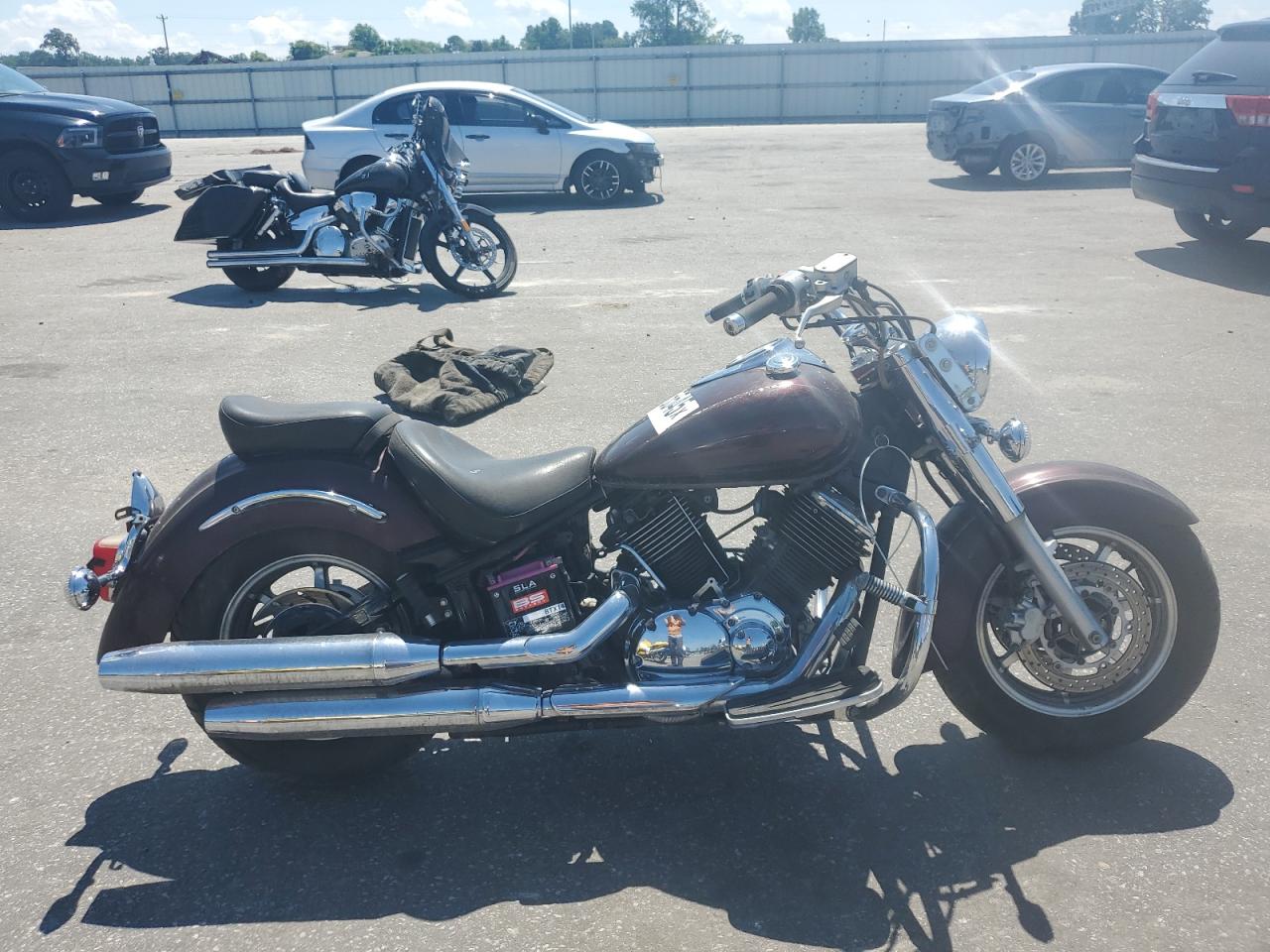 Dunn, NC에서 판매 중인 2007 Yamaha Xvs1100 - Minor Dent/Scratches