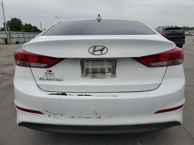  HYUNDAI ELANTRA 2017 Белы