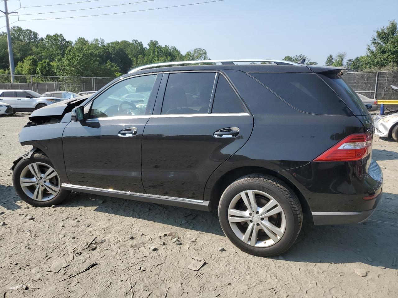 2013 Mercedes-Benz Ml 350 4Matic 4JGDA5HB5DA166902 photo #3