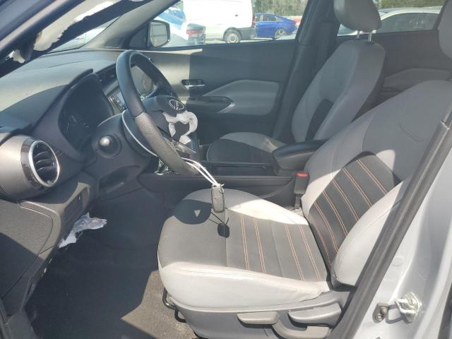  NISSAN KICKS 2023 Szary