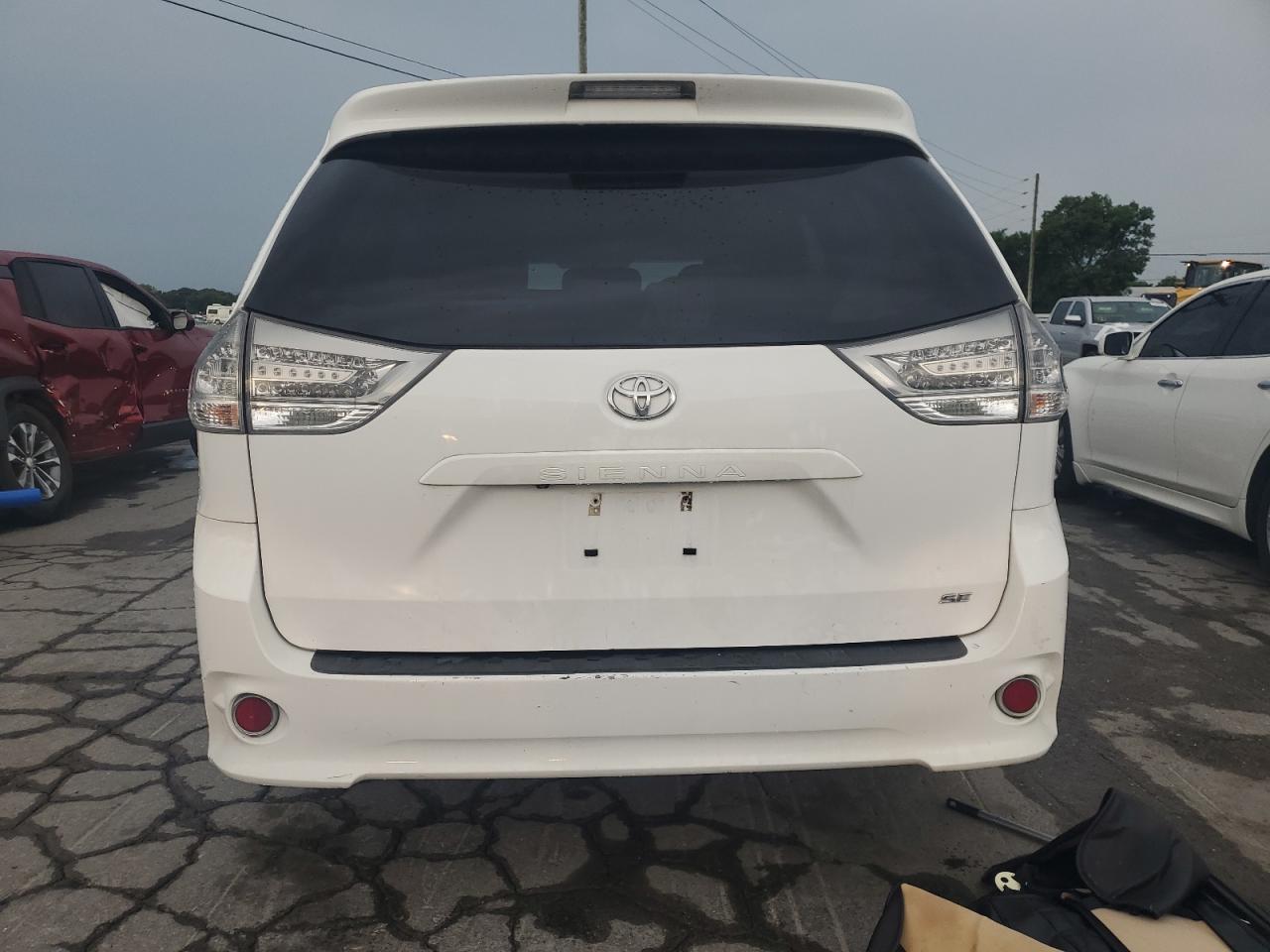 2013 Toyota Sienna Sport VIN: 5TDXK3DC5DS332680 Lot: 62996265