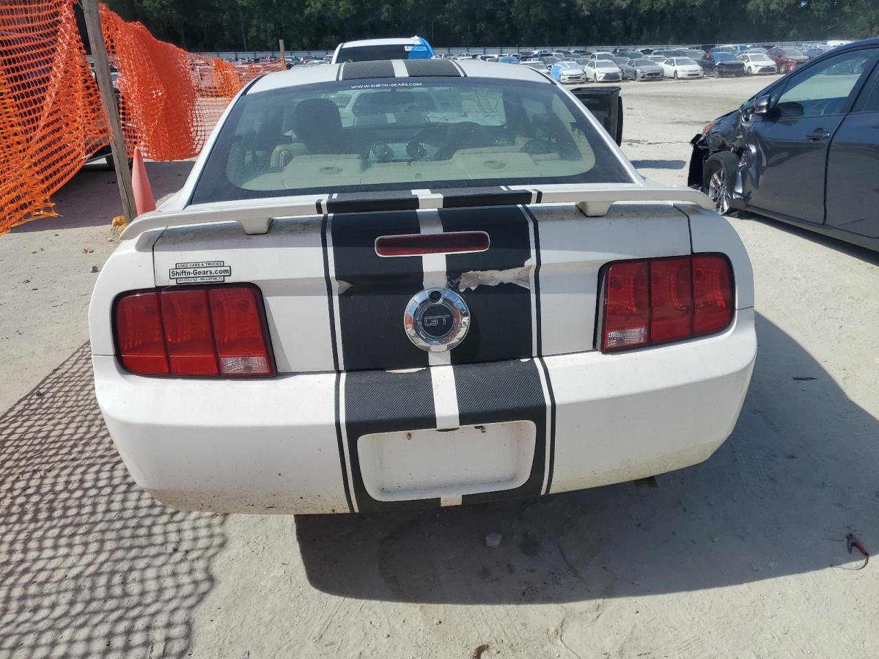 FORD ALL Models 2006 VIN 1ZVFT80N965136390 zdjęcie 6