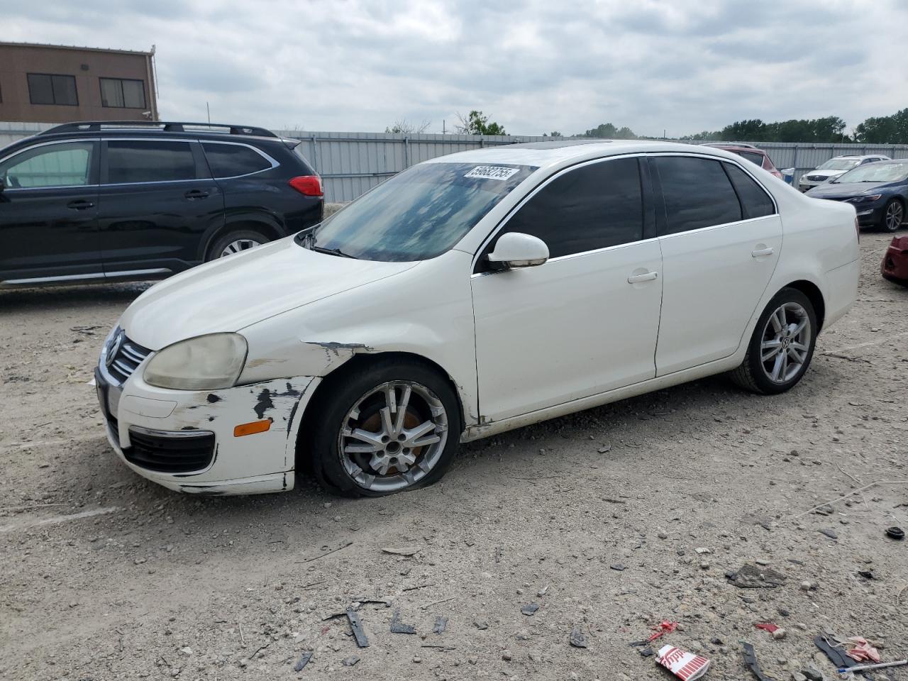 Kansas City, KS에서 판매 중인 2005 Volkswagen New Jetta Tdi Option Package 1 - Front End