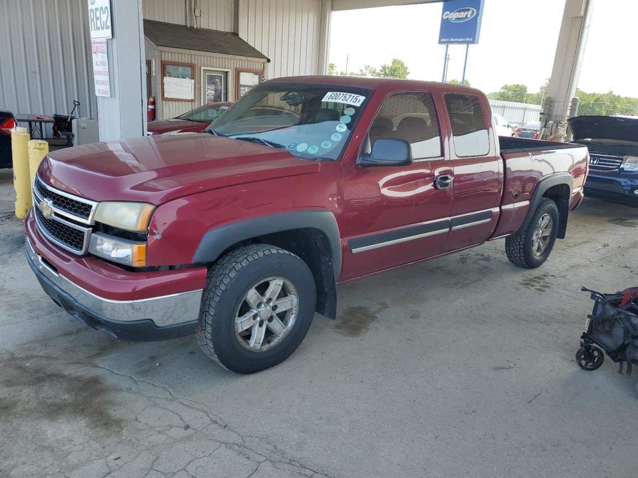 2006 Chevrolet Silverado K1500 for Sale in Fort Wayne, IN - Side