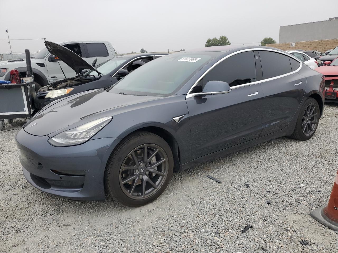 2017 Tesla Model 3 na sprzedaż w Mentone, CA - Front End