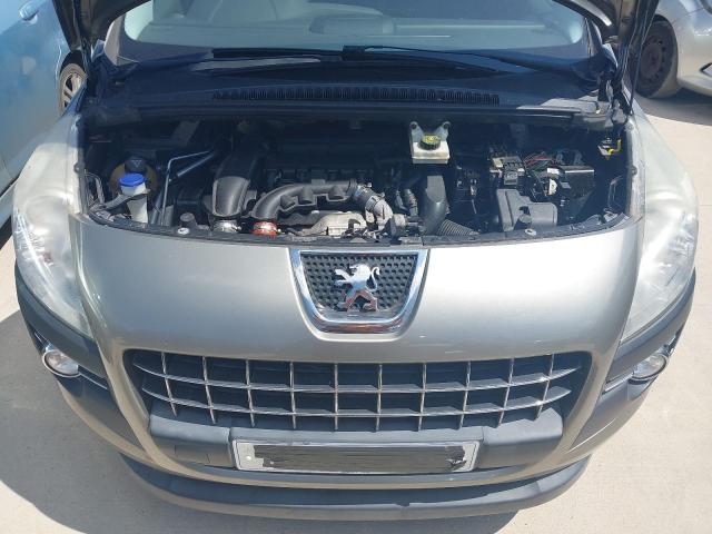 2013 PEUGEOT 3008 ACTIV