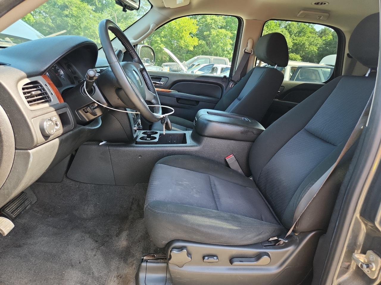 2011 GMC Yukon Sle VIN: 1GKS1AE03BR153849 Lot: 60734425