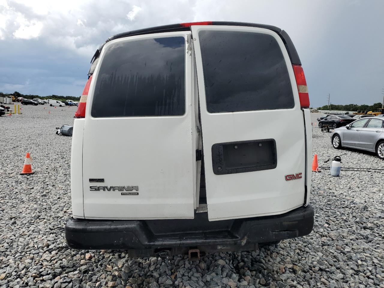 2012 GMC Savana G2500 VIN: 1GTW7FCG3C1103557 Lot: 59938605