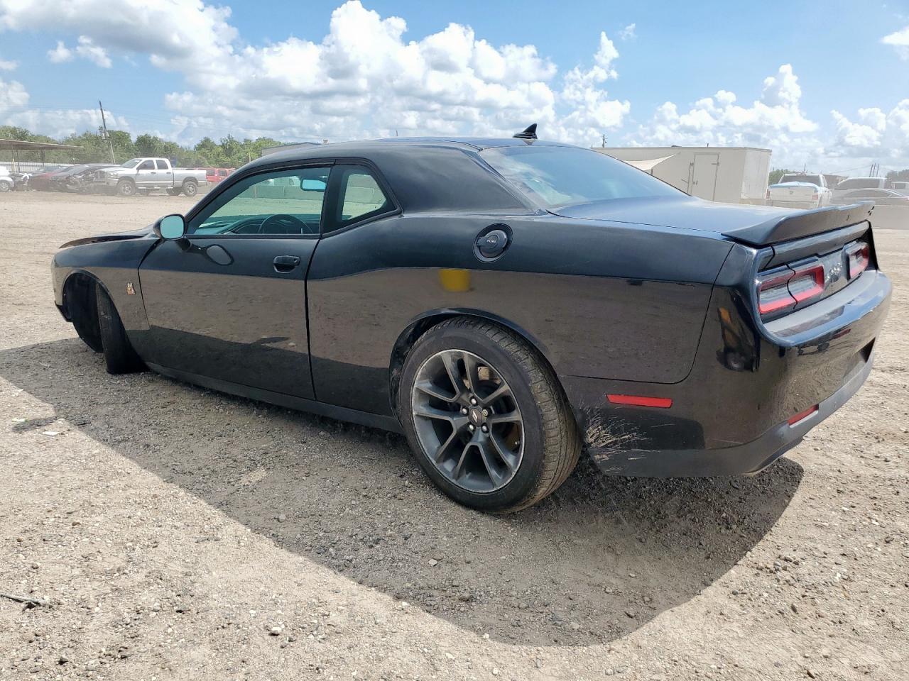 DODGE CHALLENGER 2020 VIN 2C3CDZFJXLH159604 zdjęcie 2