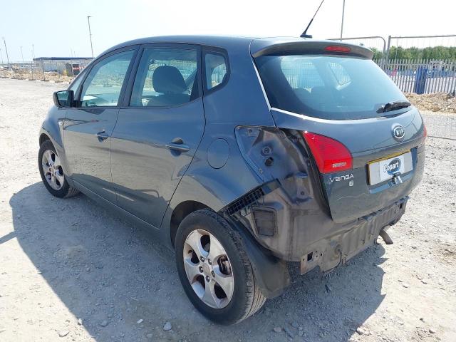 2011 KIA VENGA 2