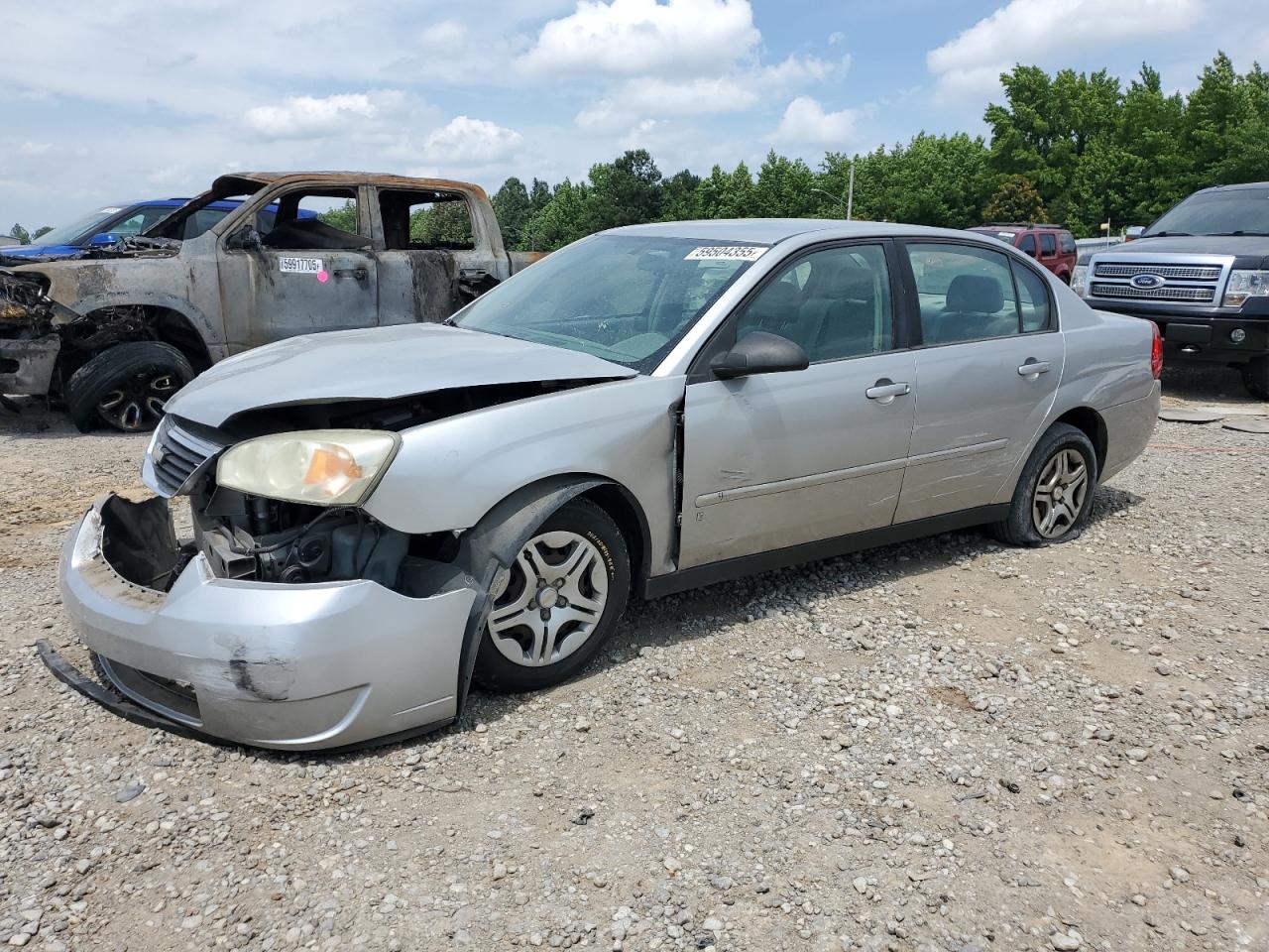 2008 Chevrolet Malibu Ls for Sale in Memphis, TN - Front End