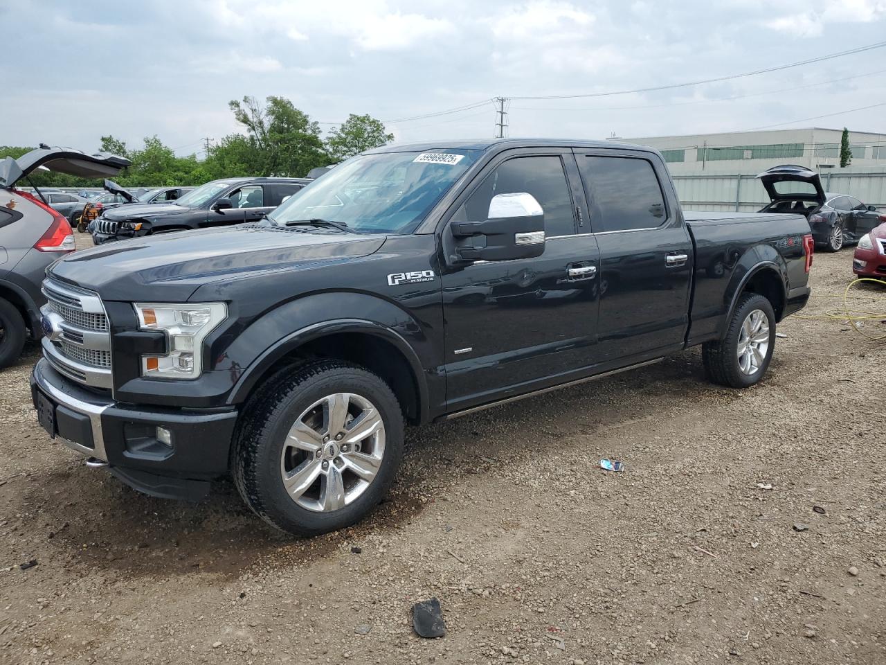 Chicago Heights, IL에서 판매 중인 2015 Ford F150 Supercrew - Side