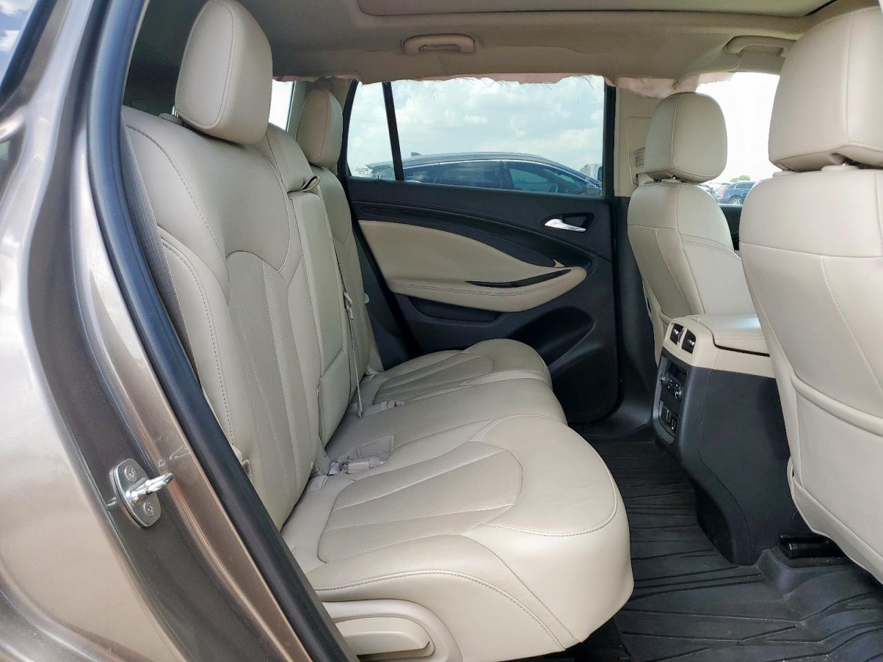 2018 Buick Envision Essence VIN: LRBFX1SA8JD024881 Lot: 62026555