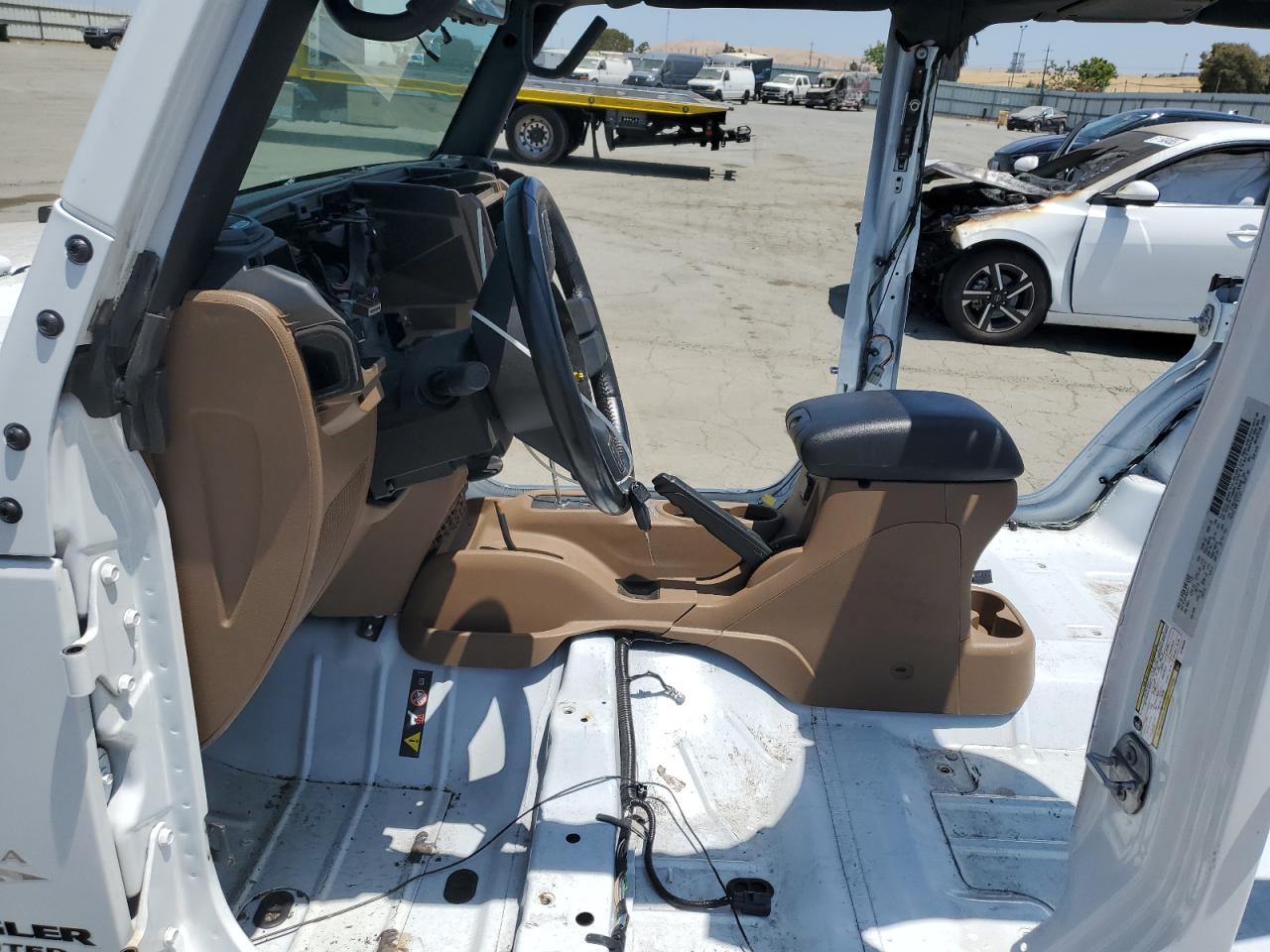 2015 Jeep Wrangler Unlimited Sahara VIN: 1C4BJWEG5FL764206 Lot: 61196405