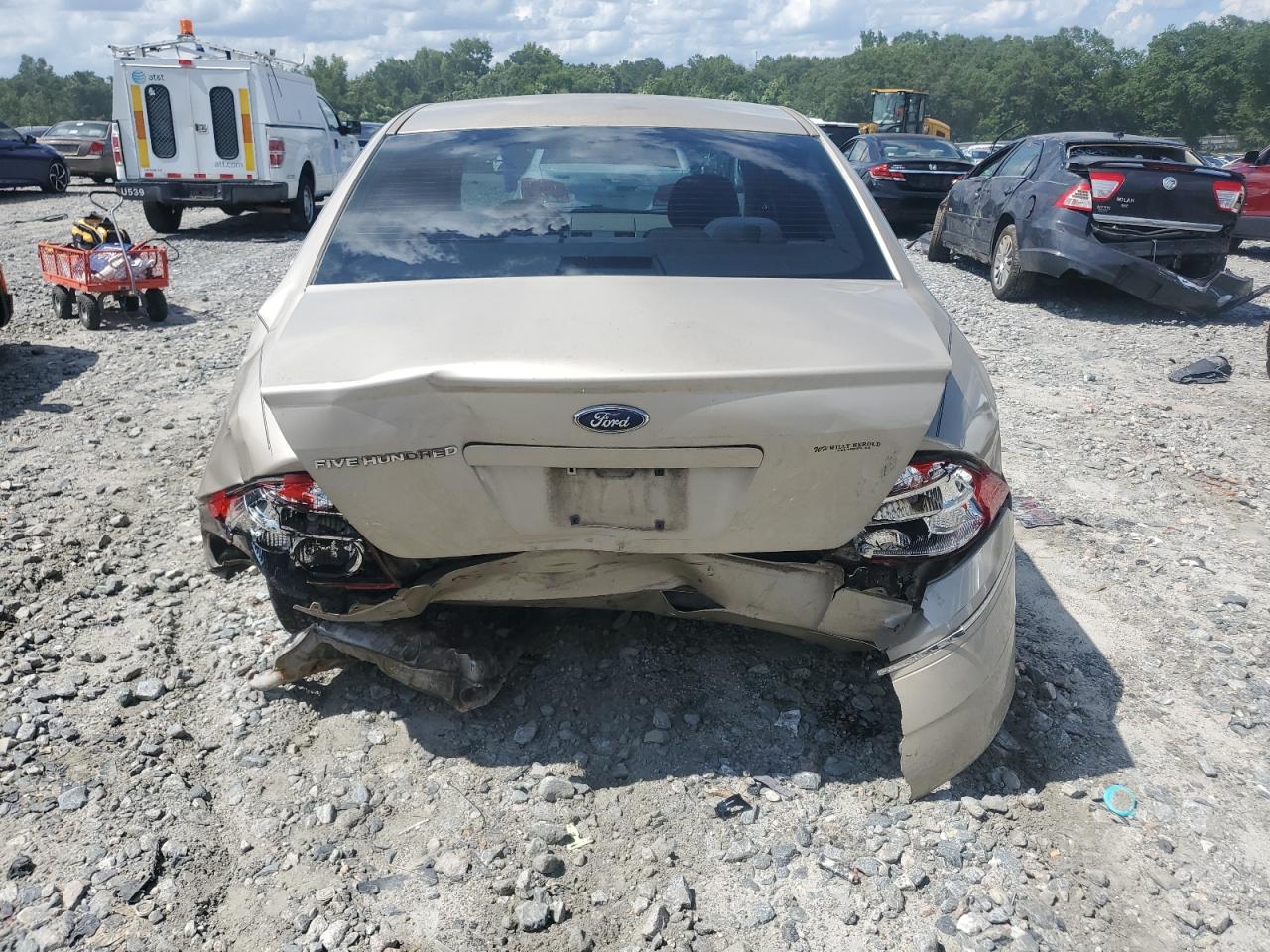 2005 Ford Five Hundred Se VIN: 1FAFP23155G206151 Lot: 61348955