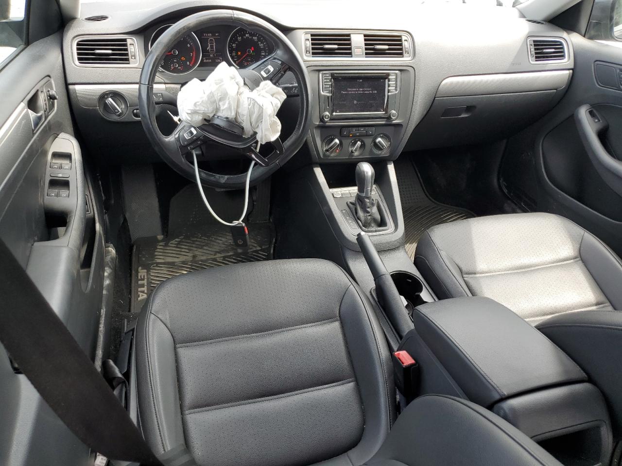 VOLKSWAGEN JETTA 2018 VIN 3VWDB7AJ6JM240130 фото 8