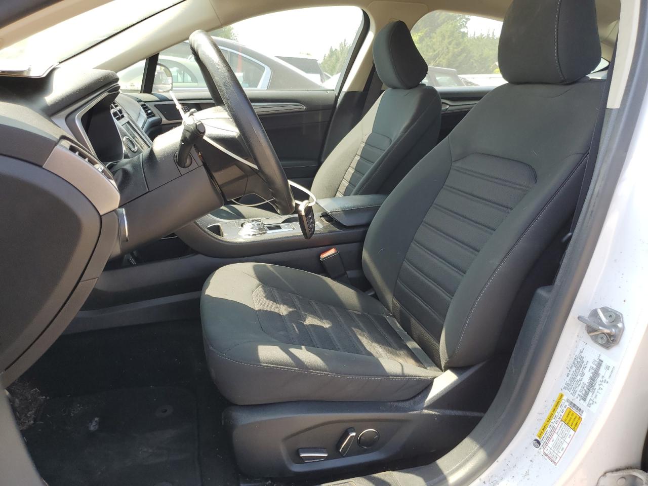 2020 Ford Fusion Se VIN: 3FA6P0LU7LR119095 Lot: 58990355