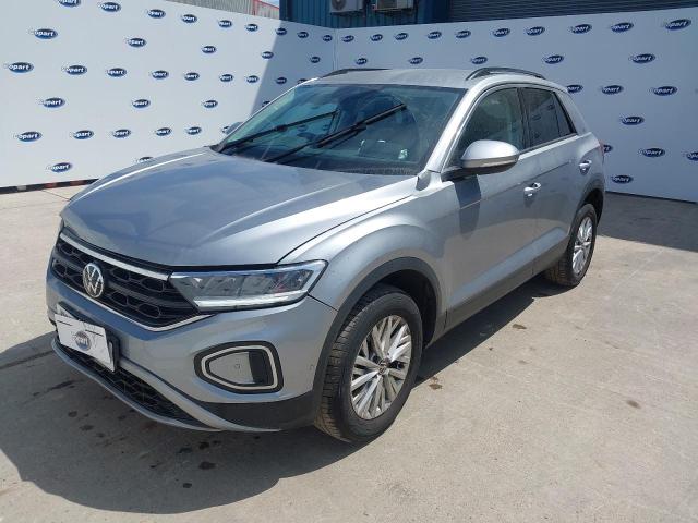 VOLKSWAGEN T-ROC LIFE 2024
