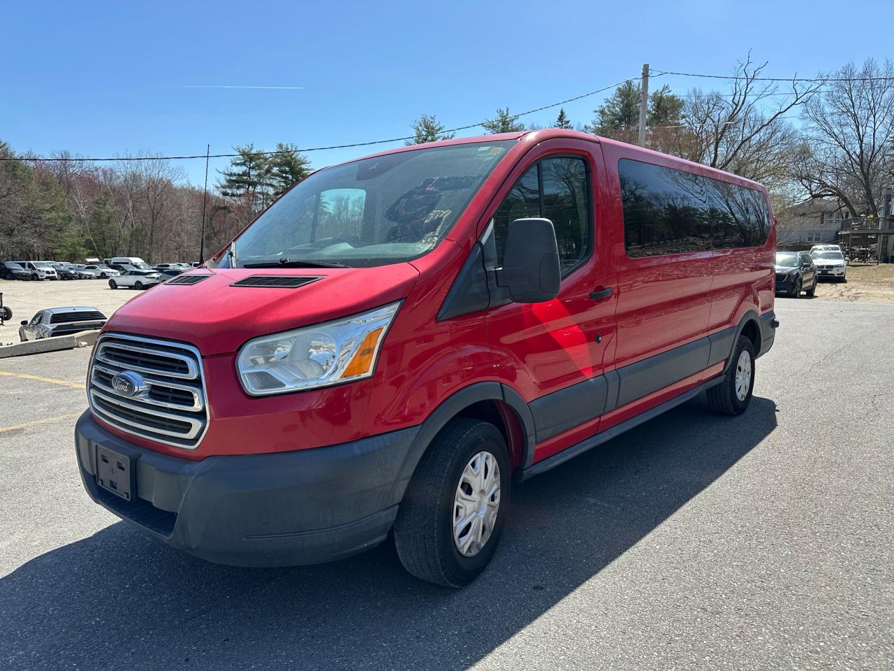 2015 Ford Transit T-350 للبيع في North Billerica، MA - Minor Dent/Scratches