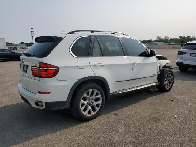  BMW X5 2013 Белы