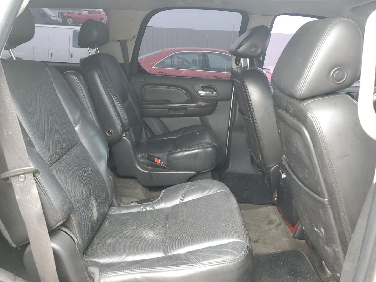 2007 Cadillac Escalade Luxury VIN: 1GYFK63857R359305 Lot: 59793035