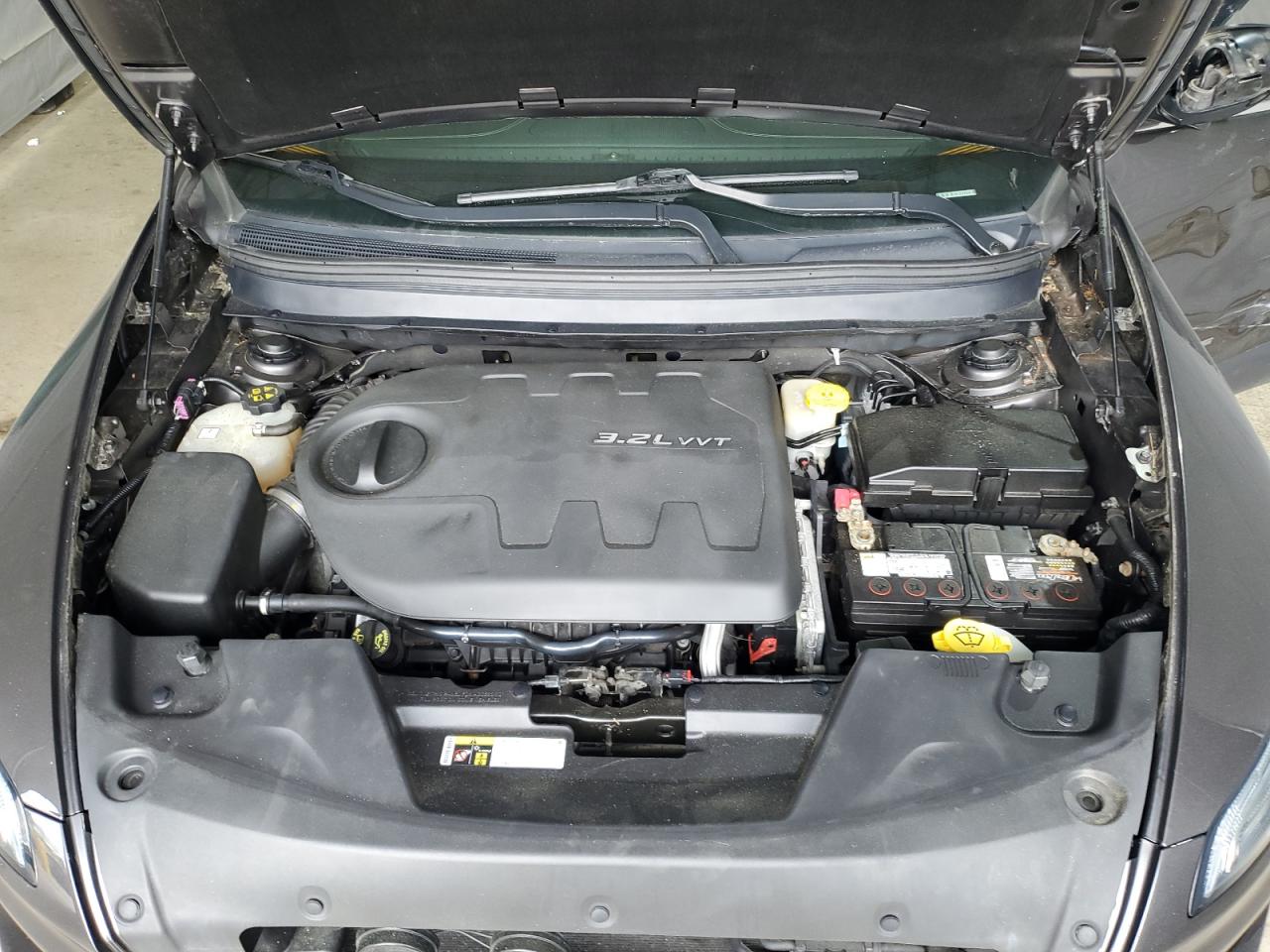 2014 Jeep Cherokee Limited VIN: 1C4PJMDS9EW211894 Lot: 61919225