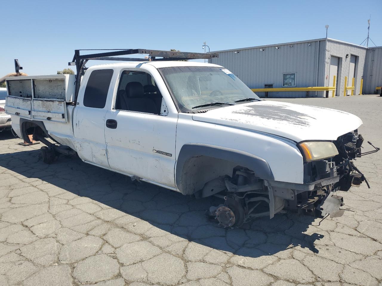 CHEVROLET ALL Models 2004 VIN 1GCHC29U64E303823 фото 4