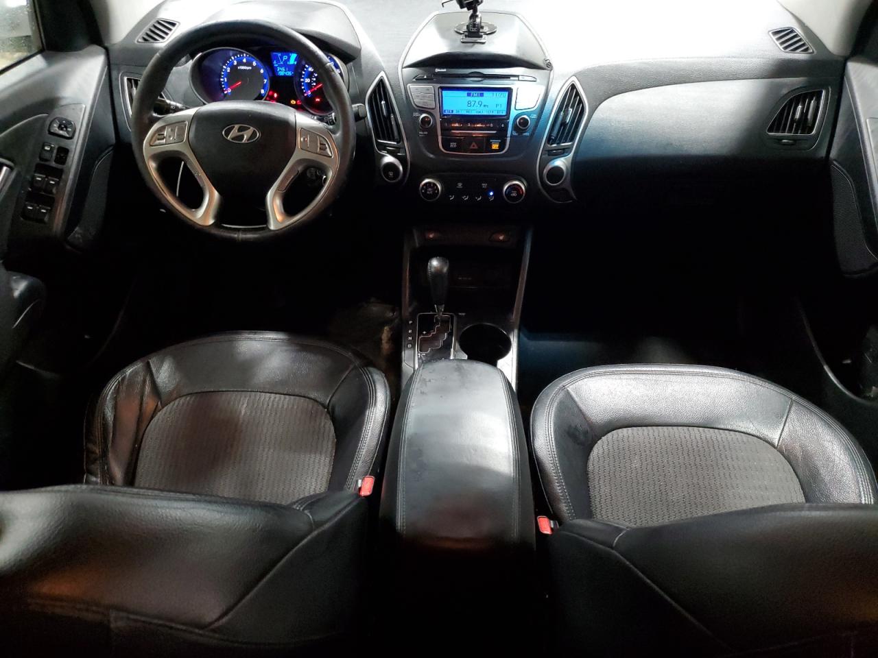 HYUNDAI TUCSON 2012 VIN KM8JUCAC6CU379419 фото 8