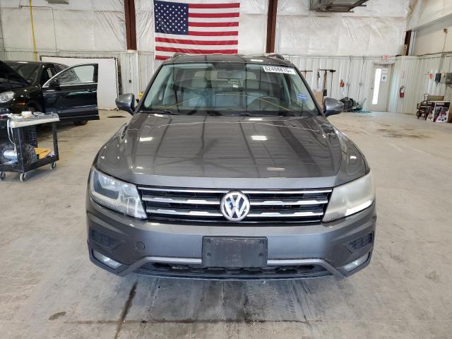 VOLKSWAGEN TIGUAN 2018 Szary