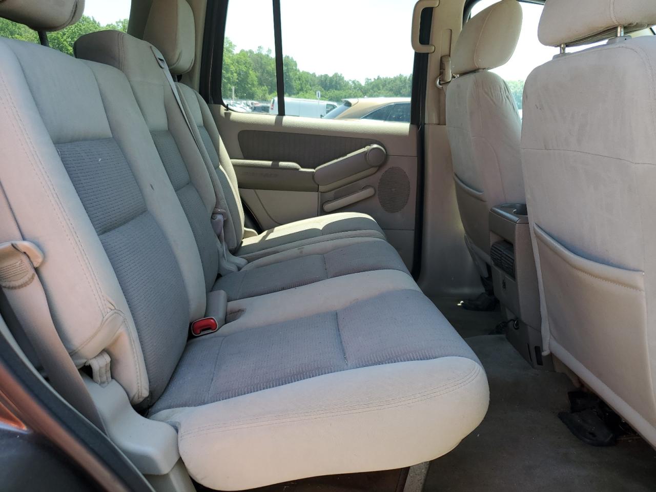 2007 Ford Explorer Xlt VIN: 1FMEU73857UB57638 Lot: 61442255