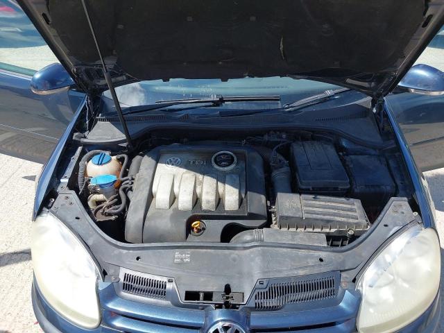 2005 VOLKSWAGEN GOLF TDI S