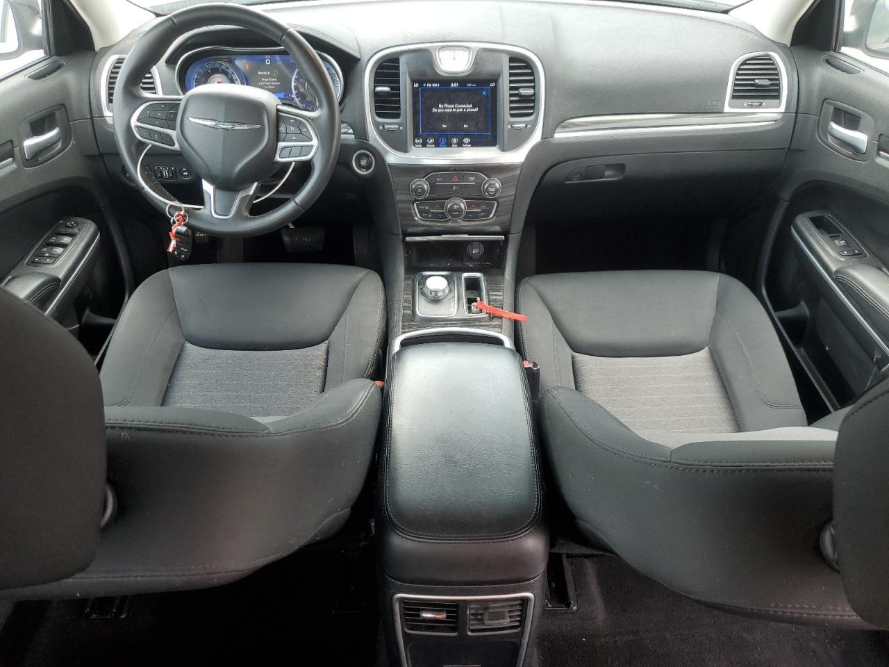 2021 Chrysler 300 Touring VIN: 2C3CCAAG5MH525745 Lot: 62419655