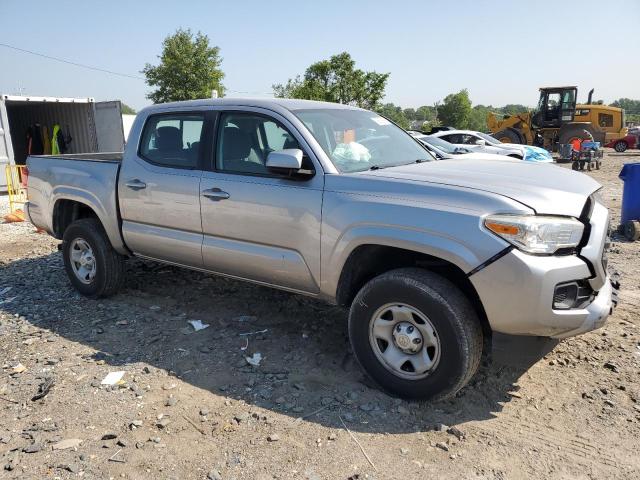  TOYOTA TACOMA 2018 Srebrny