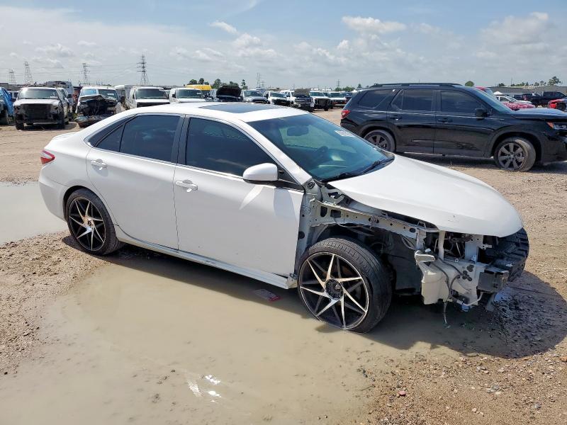  TOYOTA CAMRY 2016 Белы
