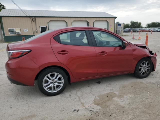  TOYOTA YARIS 2017 Czerwony