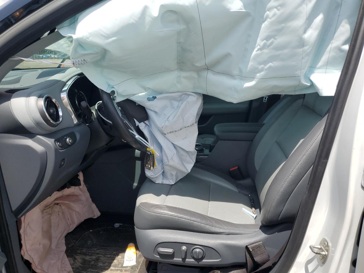 2020 Chevrolet Blazer 3Lt VIN: 3GNKBDRS2LS552652 Lot: 85888275