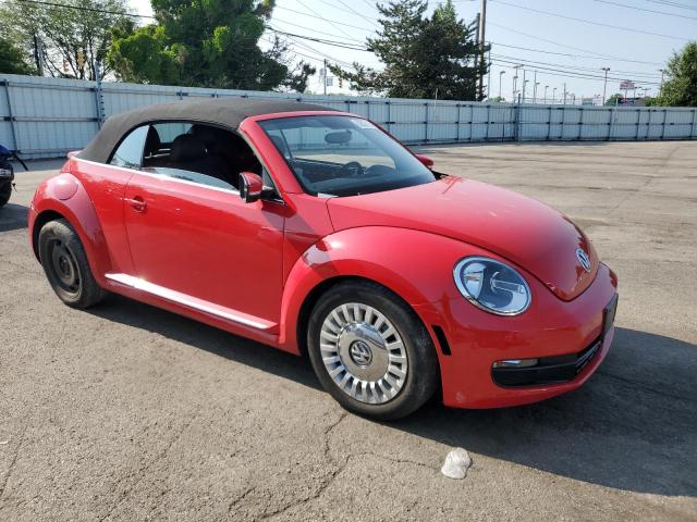  VOLKSWAGEN BEETLE 2015 Czerwony