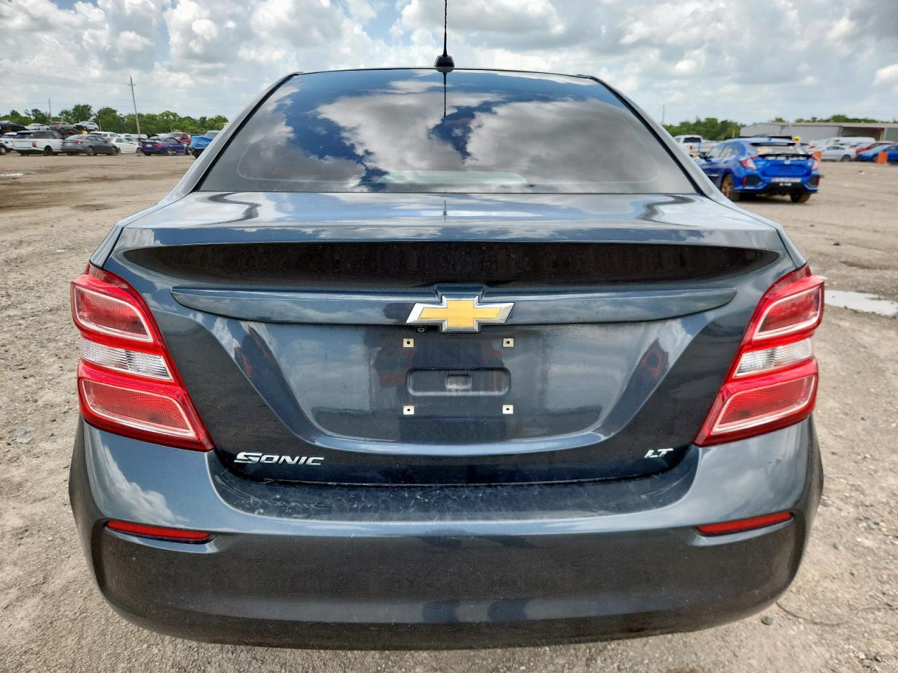 2019 Chevrolet Sonic Lt VIN: 1G1JD5SBXK4119795 Lot: 60897275