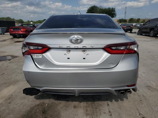  TOYOTA CAMRY 2022 Silver