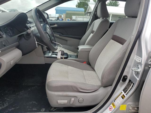  TOYOTA CAMRY 2012 Серебристый