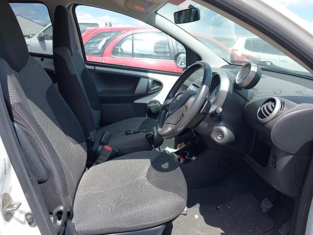 2013 TOYOTA AYGO VVT-I
