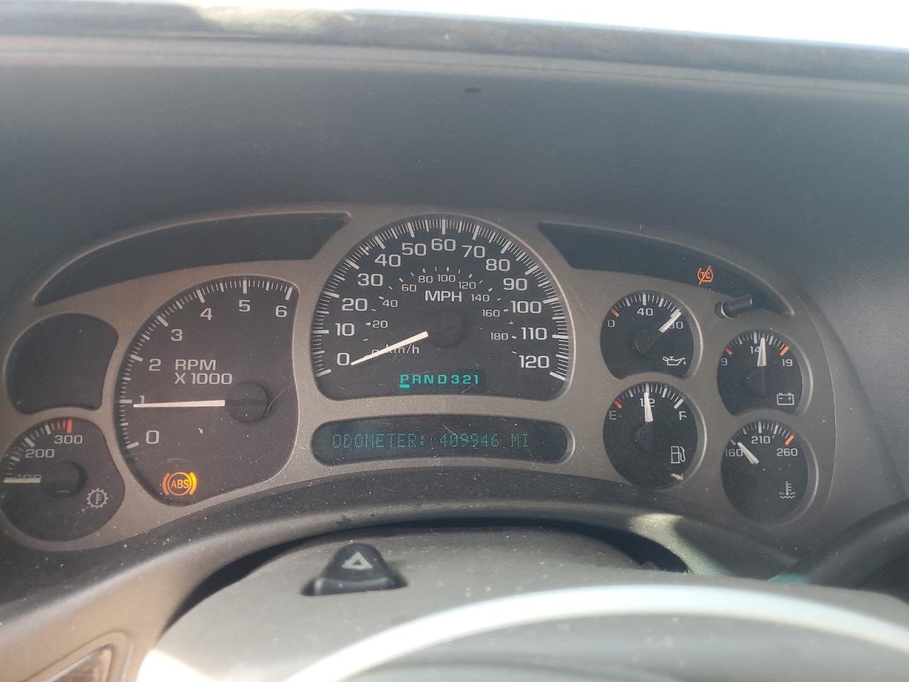 2004 GMC Yukon Xl Denali VIN: 1GKFK66U44J231280 Lot: 62193025